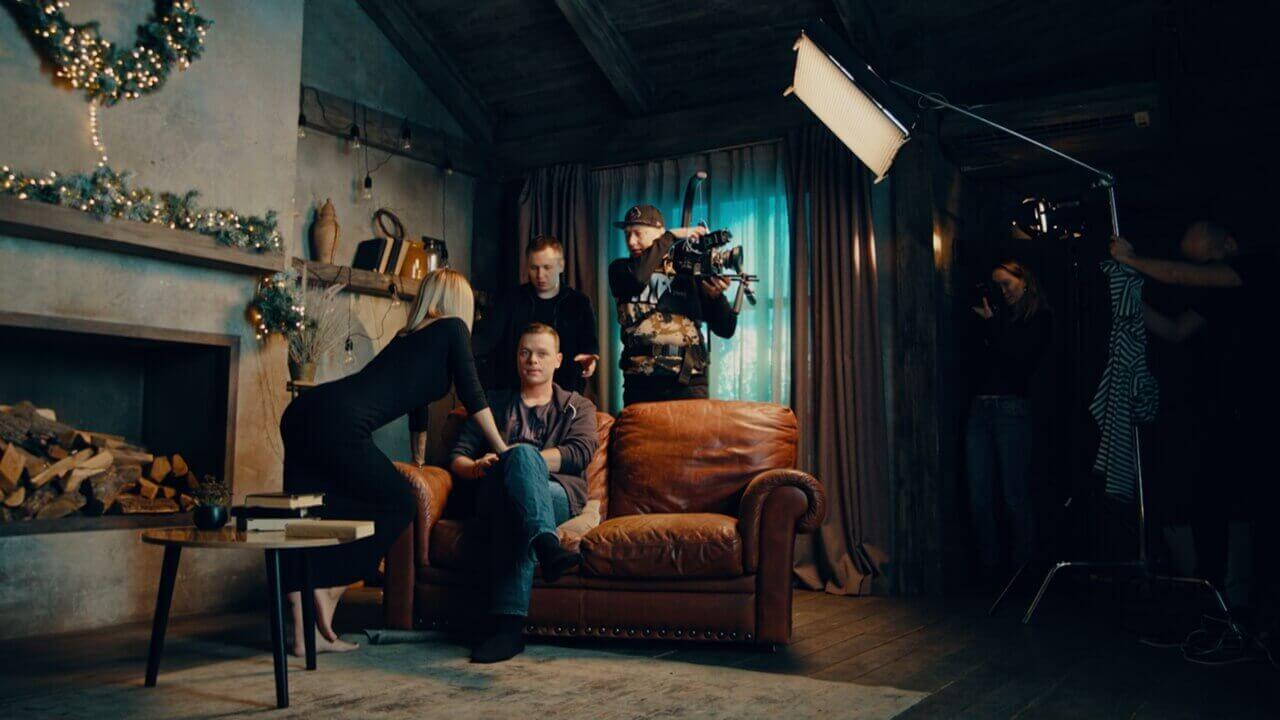 Процесс съёмки клипа Corona Records